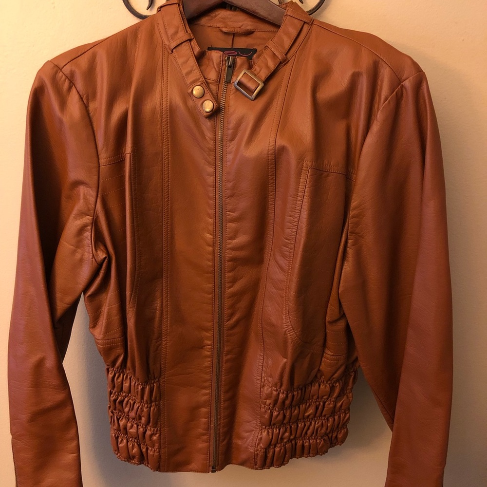 Leather waist jacket